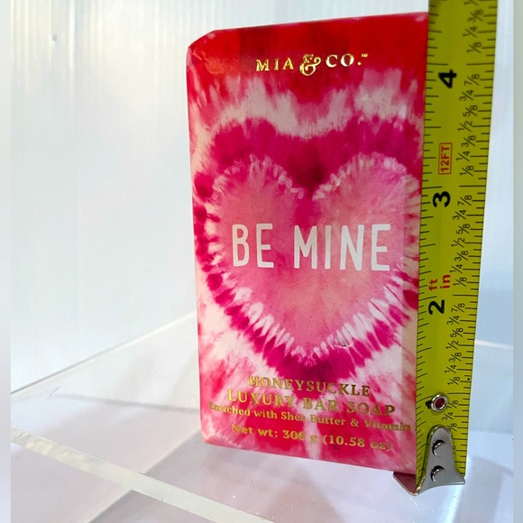 NWT Mia & Co Valentine 💘 Honeysuckle Luxury Bar Soap Shea Butter Large 10.58 Oz - Picture 7 of 13